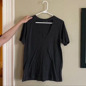 Truly Madly Deeply UO Cut Out T-shirt (S)